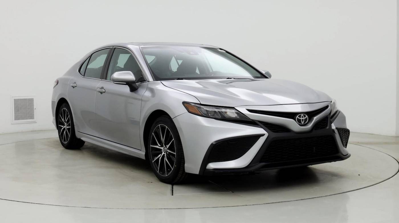 2022 Toyota Camry SE — Sedan — 36,976 mi — Norcross, GA