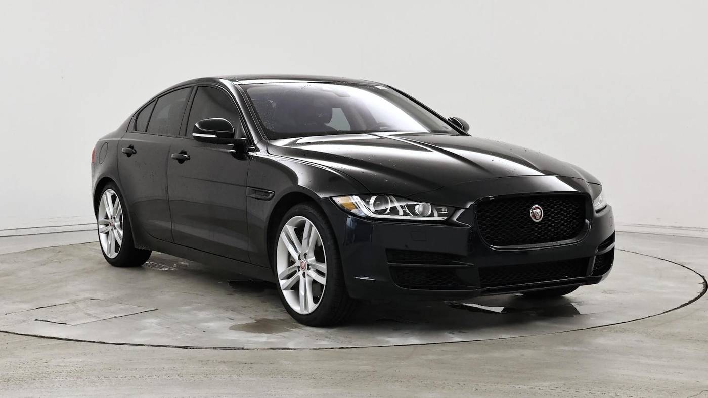 2017 Jaguar XE