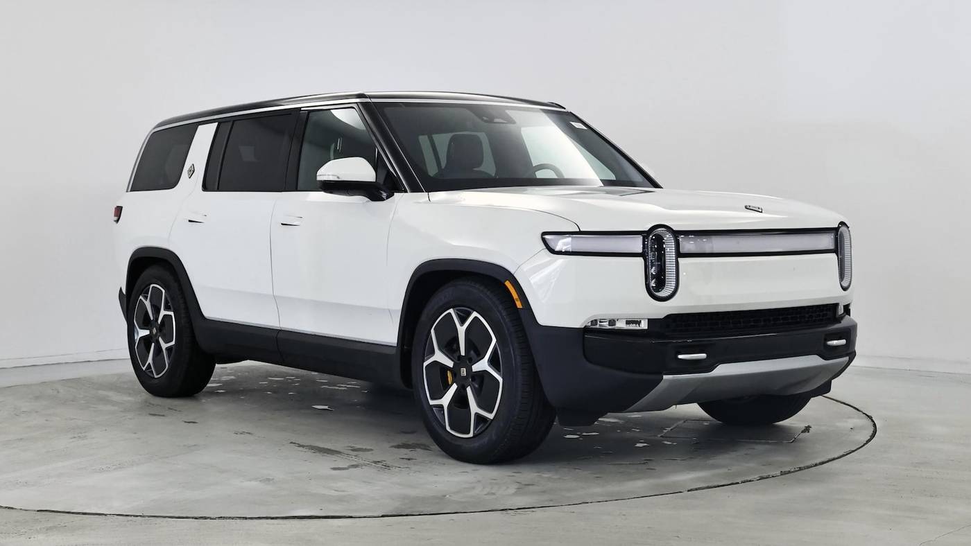 2023 Rivian R1S