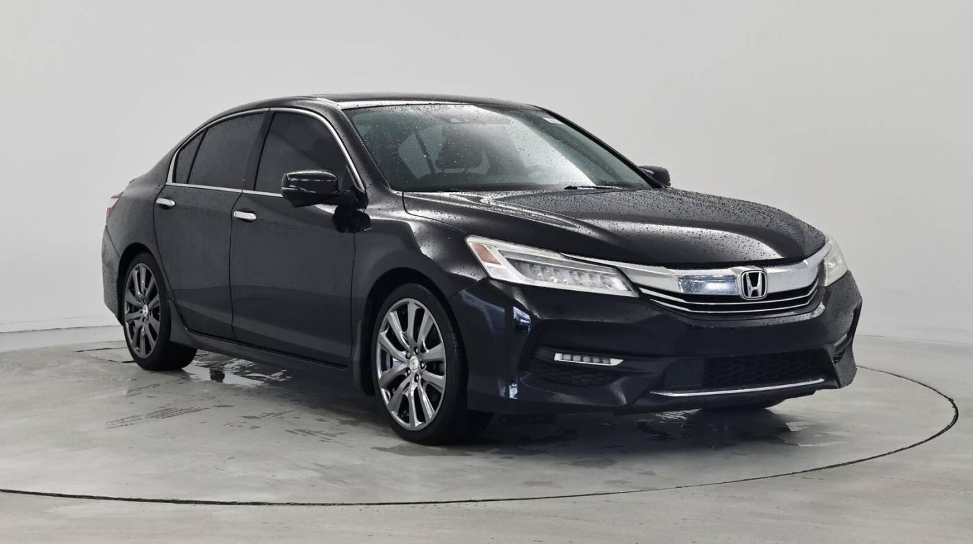 2016 Honda Accord Touring — Sedan — 92,460 mi — Norcross, GA