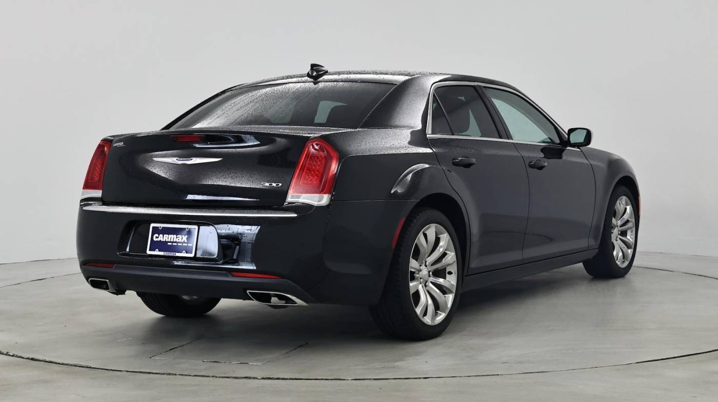 2020 Chrysler 300 Touring — Sedan — 12,338 mi — Norcross, GA