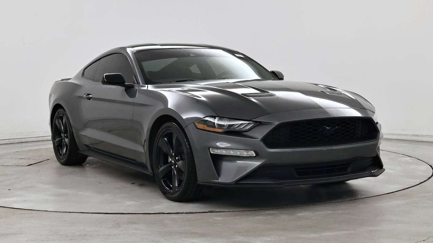 2022 Ford Mustang EcoBoost