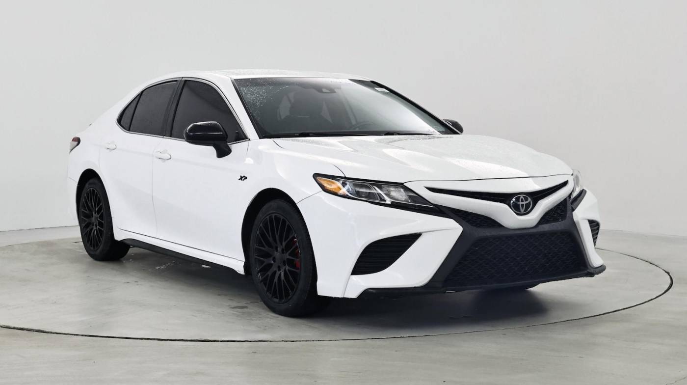 2019 Toyota Camry SE — Sedan — 111,997 mi — Norcross, GA