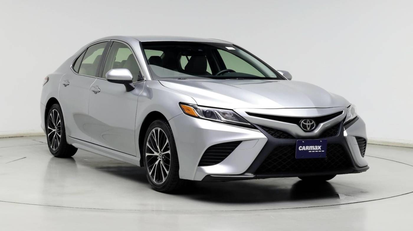 2018 Toyota Camry SE — Sedan — 89,859 mi — Oak Lawn, IL