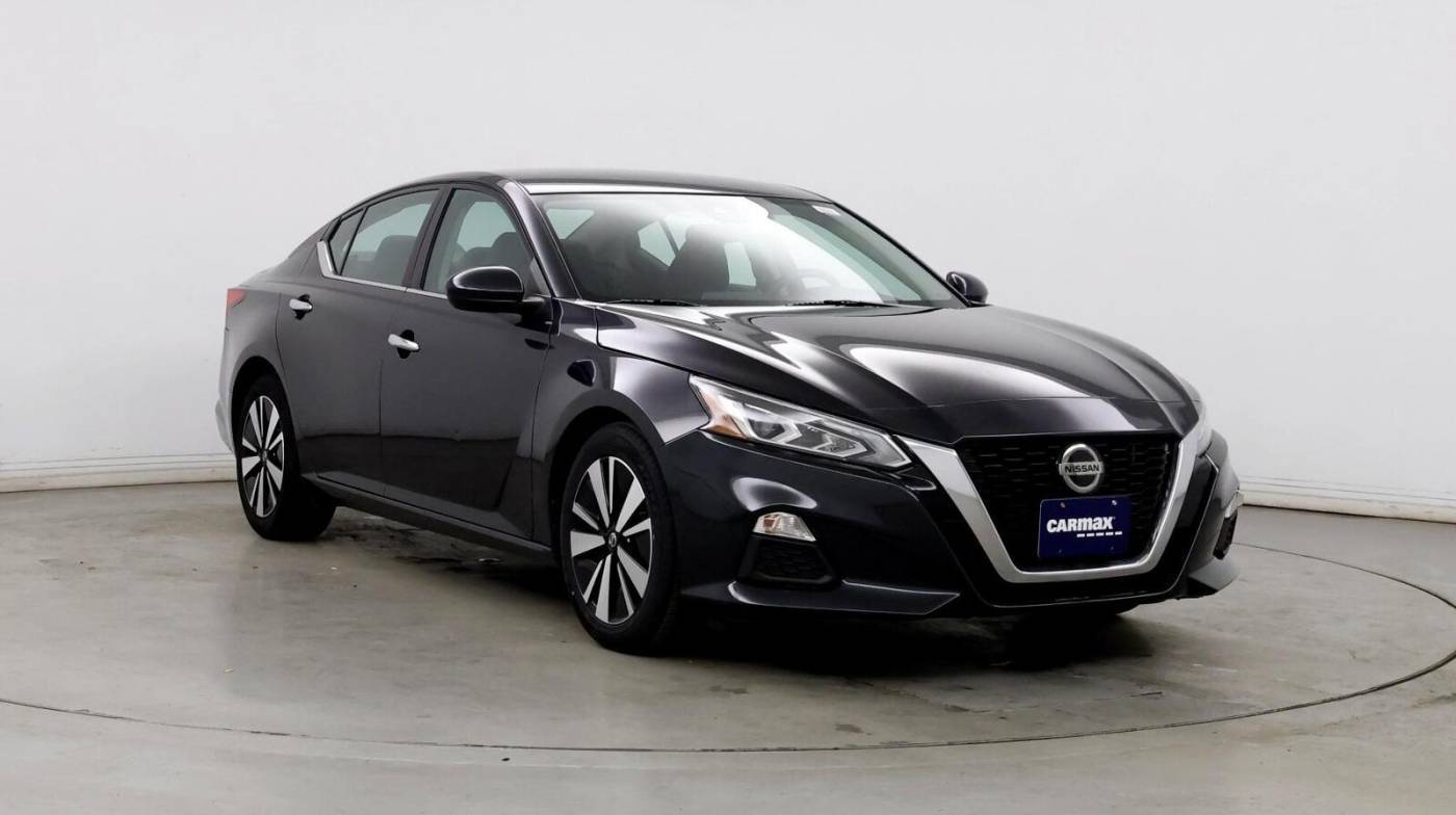 2022 Nissan Altima SV — Sedan — 56,184 mi — Oak Lawn, IL