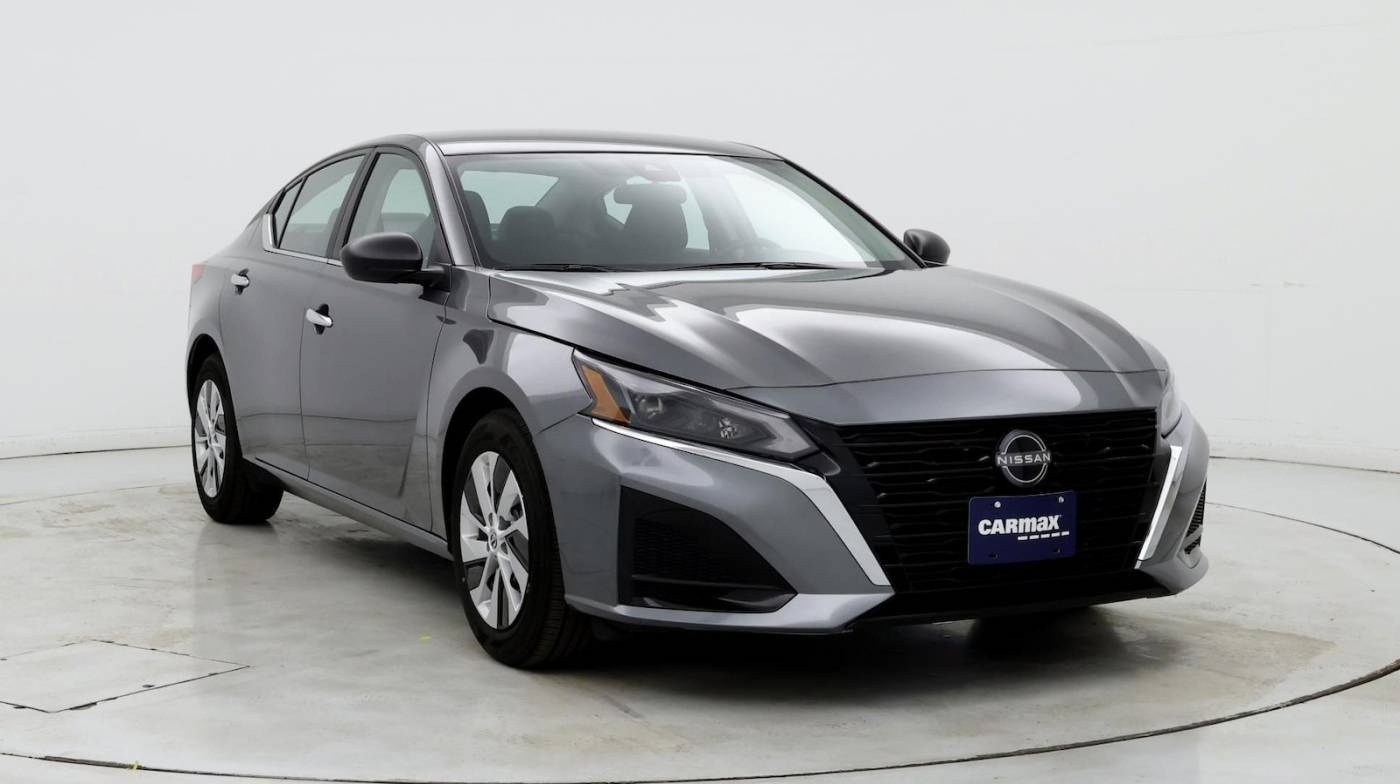 2024 Nissan Altima S — Sedan — 15,736 mi — Oak Lawn, IL