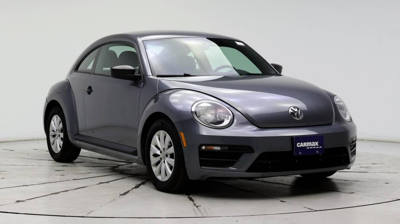 2017 Volkswagen Beetle 1.8T S — Coupe — 84,555 mi — Oak Lawn, IL