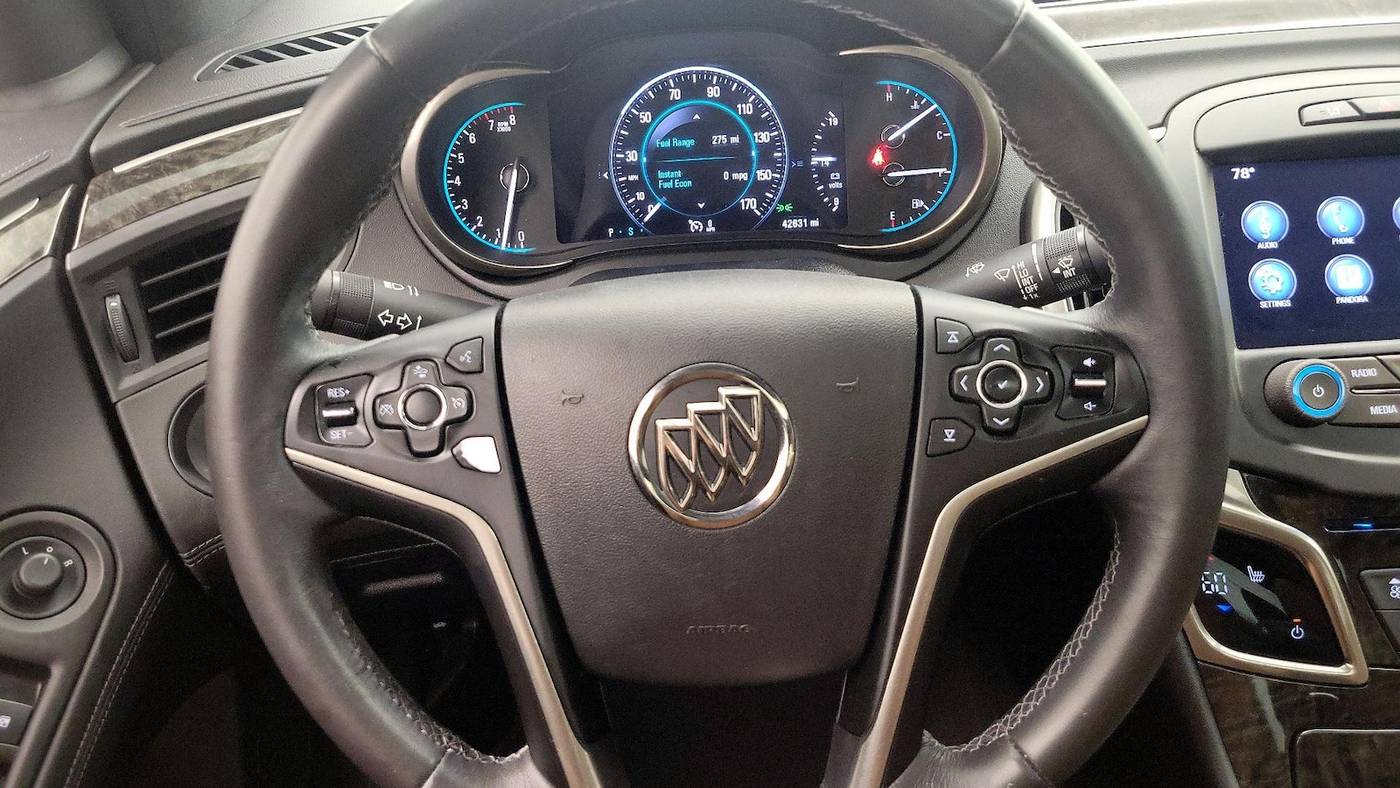 Photo 12