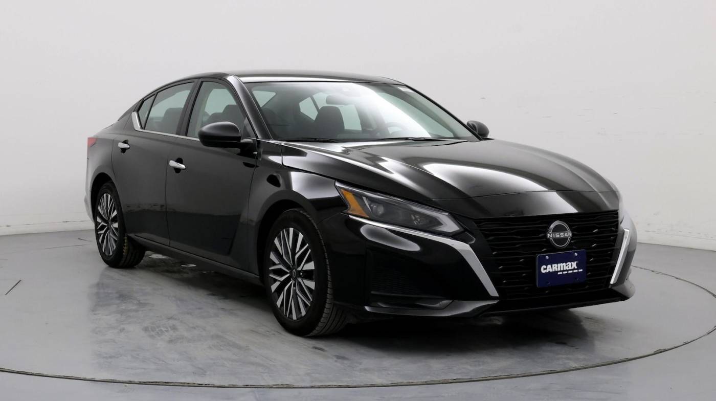 2024 Nissan Altima SV — Sedan — 30,715 mi — Omaha, NE
