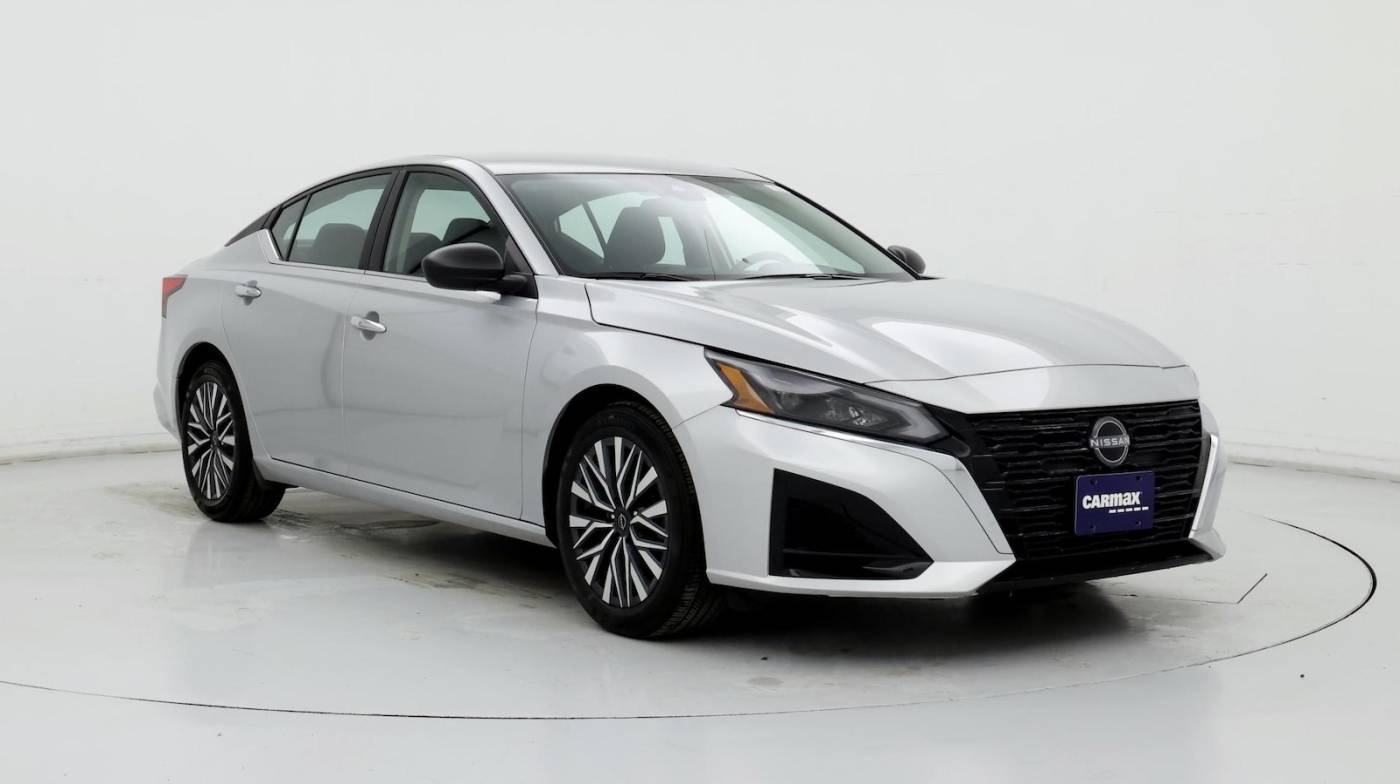 2024 Nissan Altima SV — Sedan — 6,147 mi — Omaha, NE