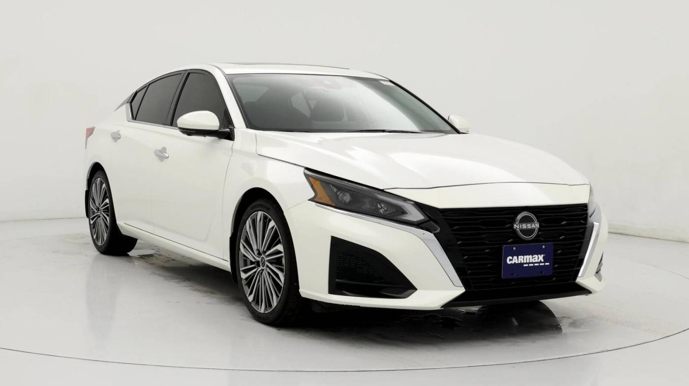 2023 Nissan Altima SL — Sedan — 17,058 mi — Omaha, NE