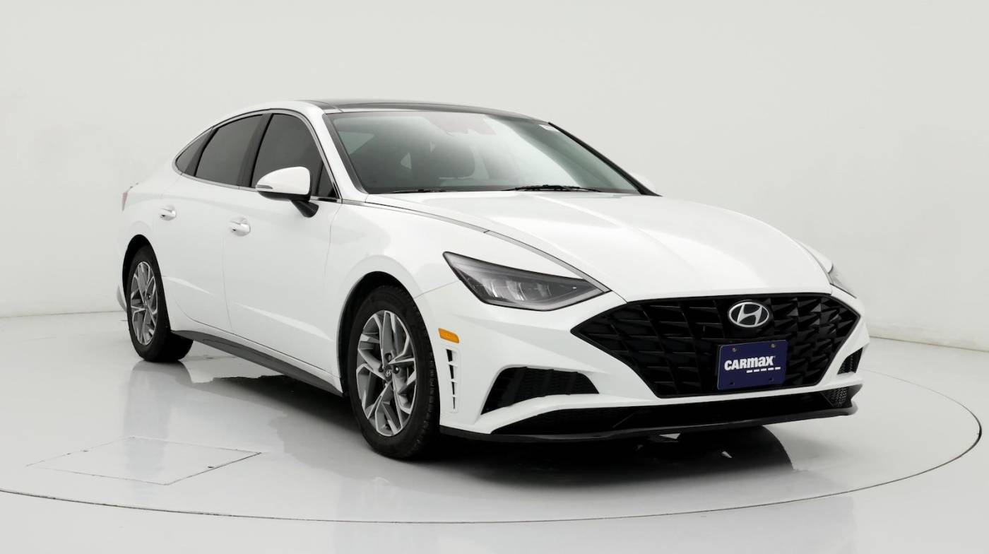 2020 Hyundai Sonata SEL — Sedan — 45,830 mi — Omaha, NE