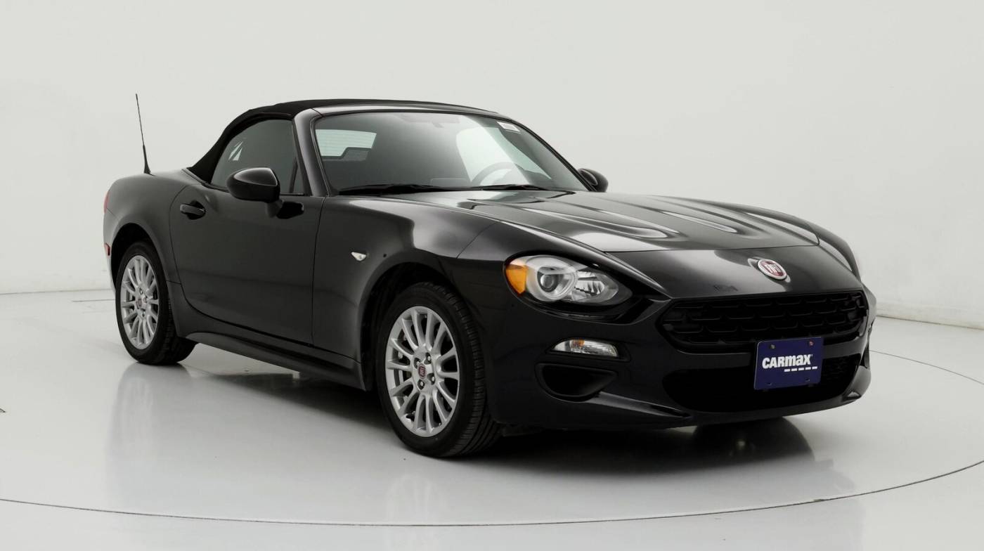 2017 FIAT 124 Spider Classica — Convertible — 31,741 mi — Omaha, NE