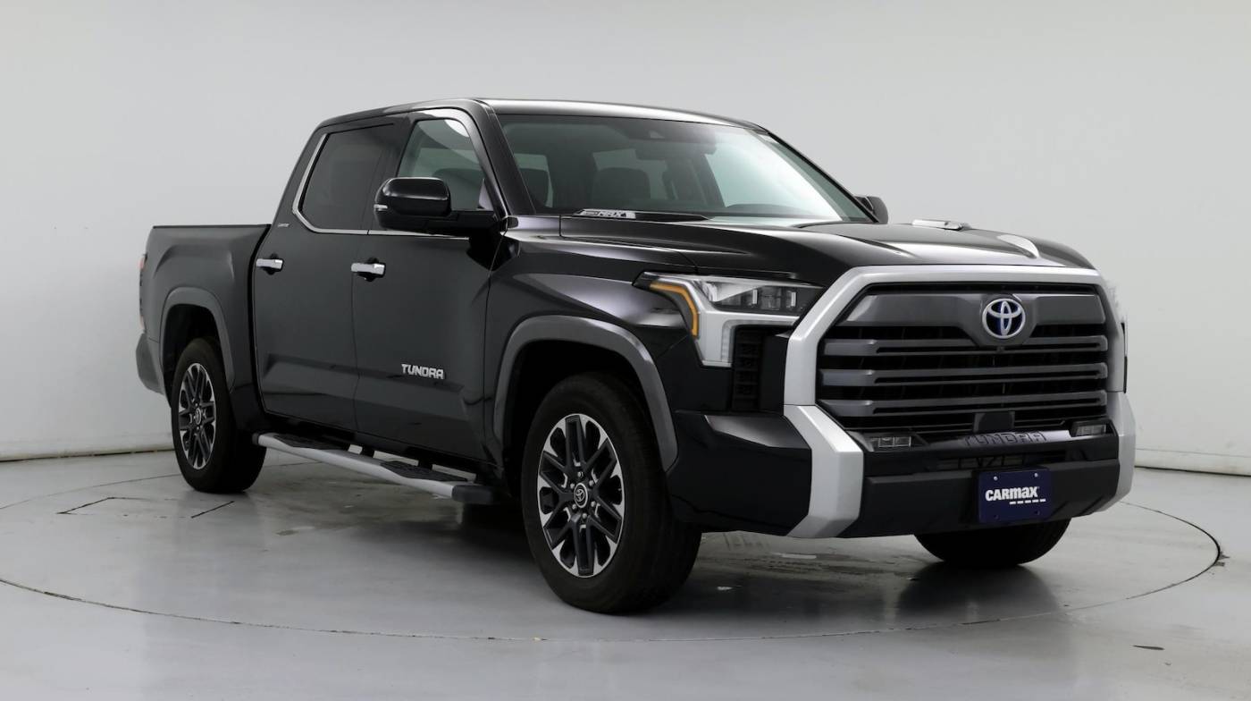 2023 Toyota Tundra Hybrid Limited — Pickup Truck — 16,243 mi — Omaha, NE