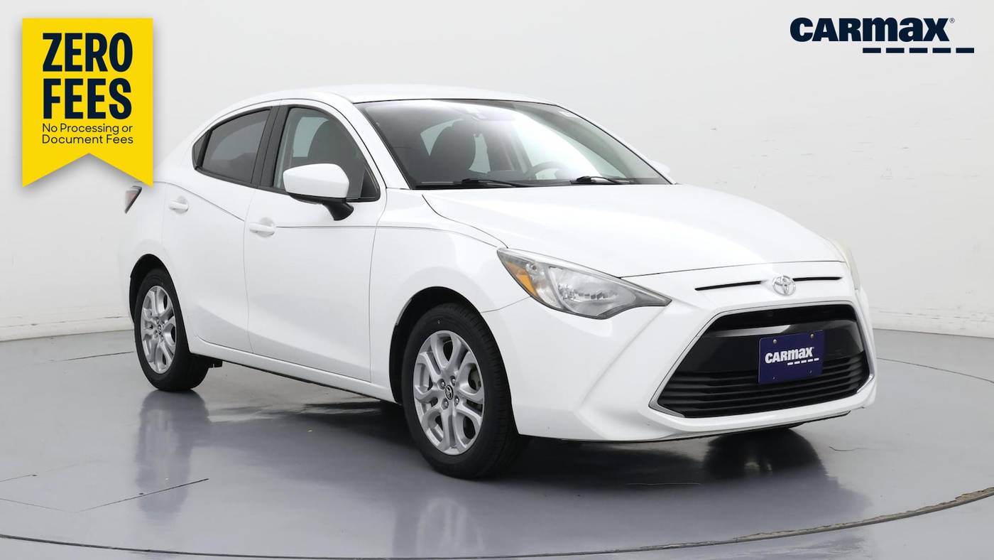 2017 Toyota Yaris iA Base