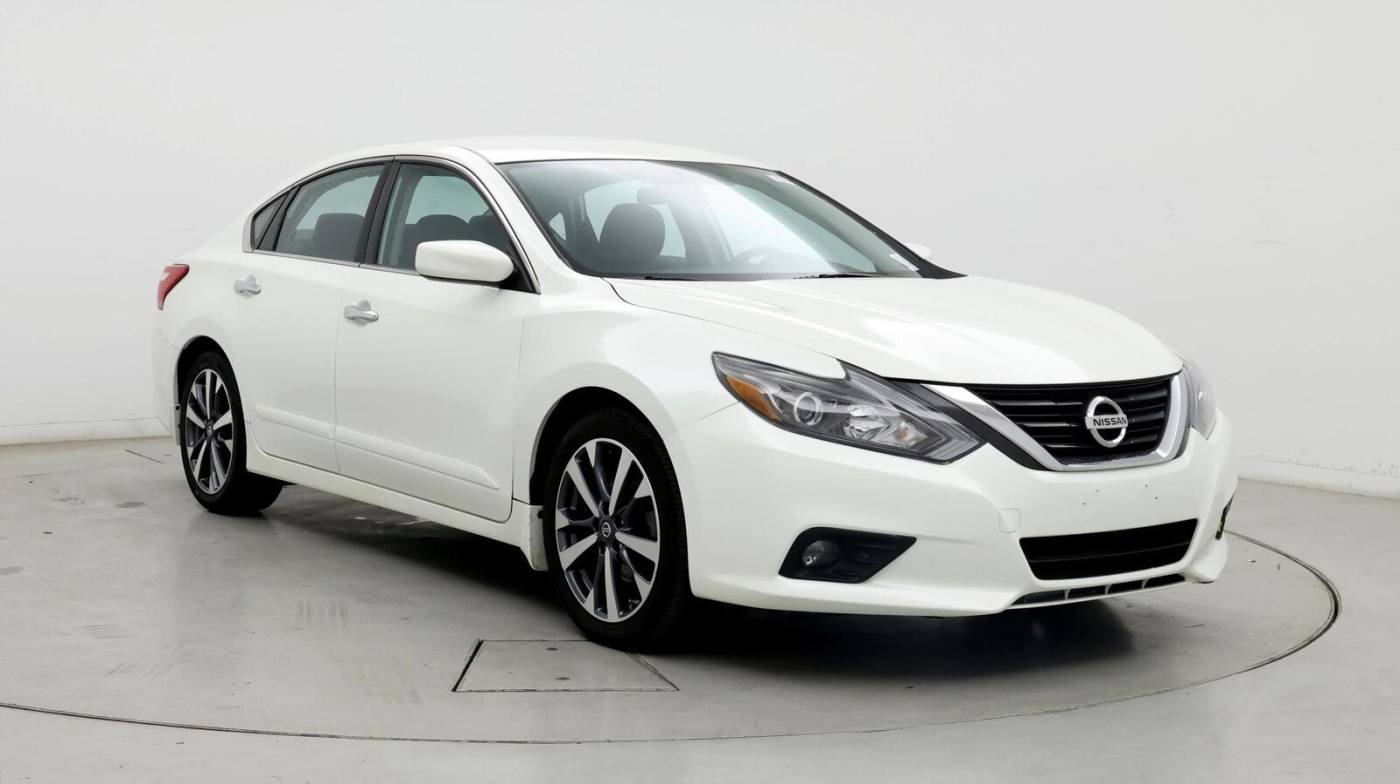 2016 Nissan Altima 2.5 SR — Sedan — 40,442 mi — Ontario, CA