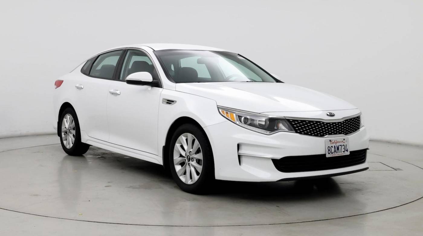 2018 Kia Optima EX — Sedan — 65,599 mi — Ontario, CA