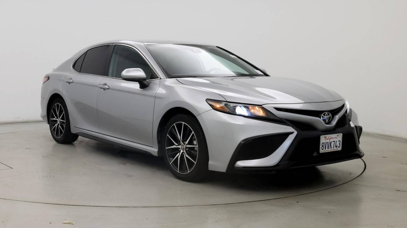 2021 Toyota Camry SE — Sedan — 73,897 mi — Ontario, CA