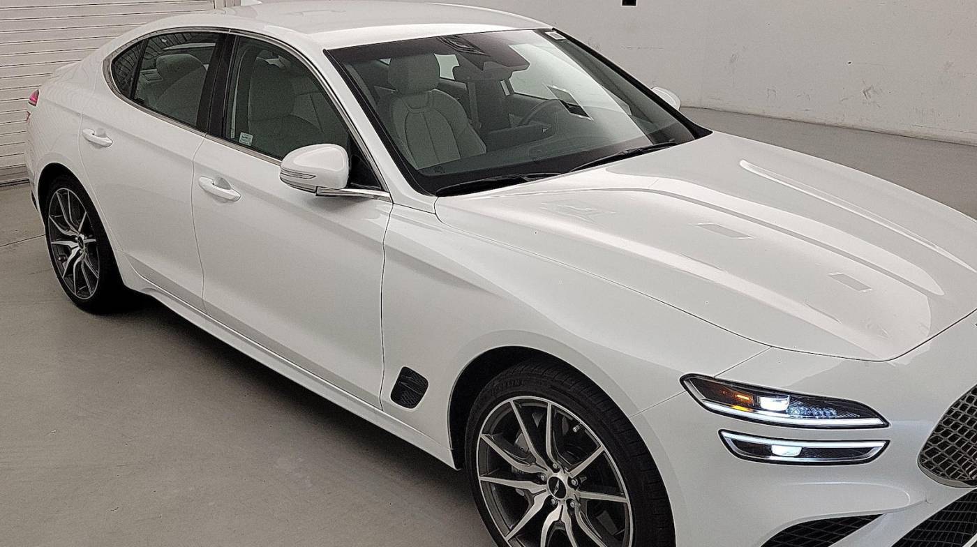 2025 Genesis G70 2.5T — Sedan — 2,515 mi — Ontario, CA