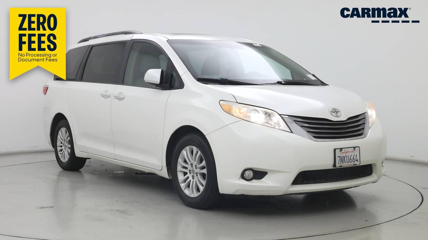 2015 Toyota Sienna XLE