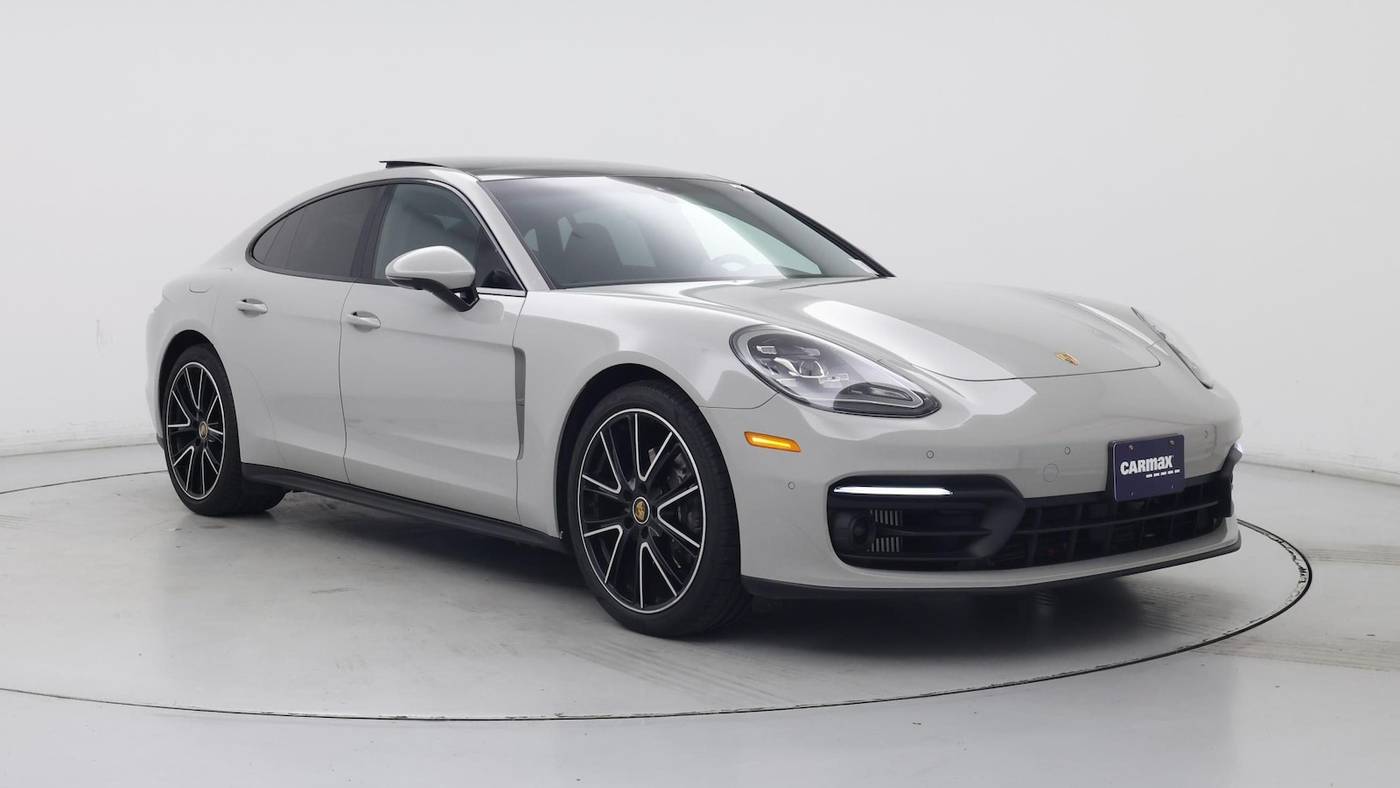 2023 Porsche Panamera Platinum Edition