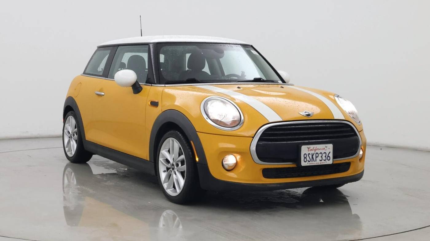 2017 MINI Hardtop Cooper — Hatchback — 51,925 mi — Ontario, CA
