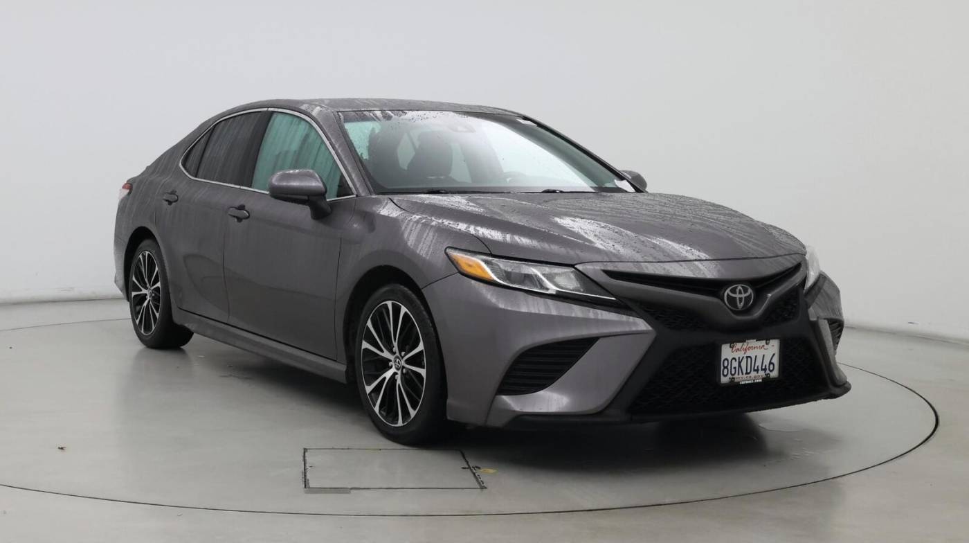 2019 Toyota Camry SE — Sedan — 113,653 mi — Ontario, CA