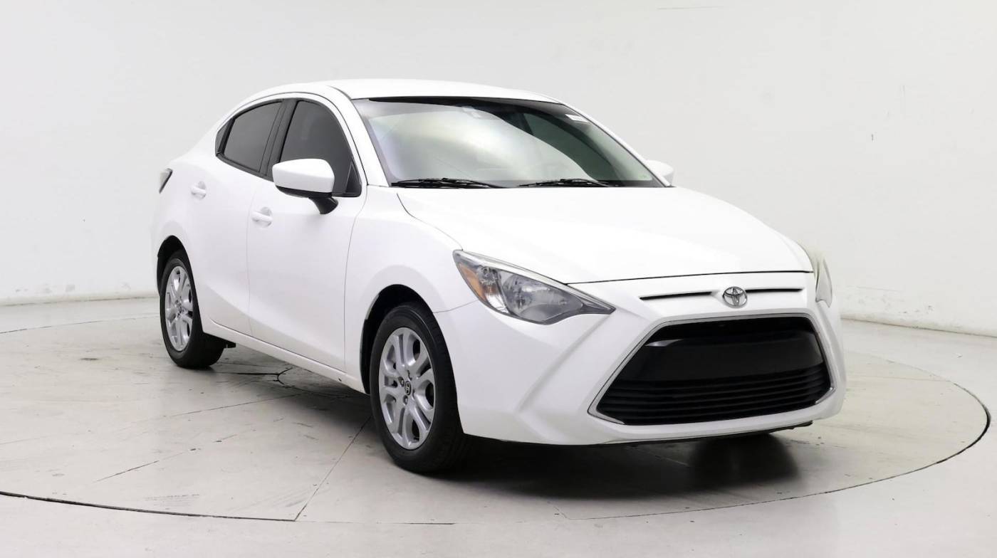 2017 Toyota Yaris iA Base — Sedan — 69,490 mi — Orlando, FL