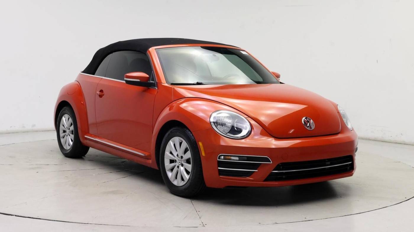 2019 Volkswagen Beetle S — Convertible — 42,369 mi — Orlando, FL