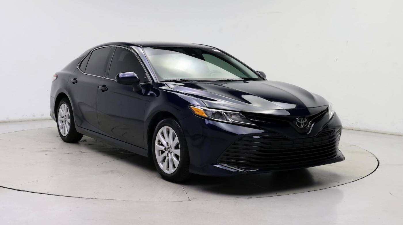 2019 Toyota Camry LE — Sedan — 47,673 mi — Orlando, FL