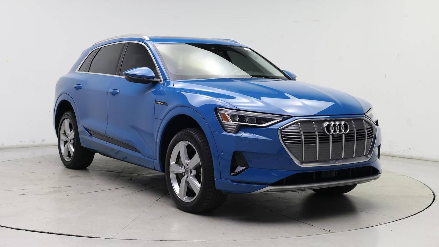 2019 Audi e-tron quattro Premium Plus