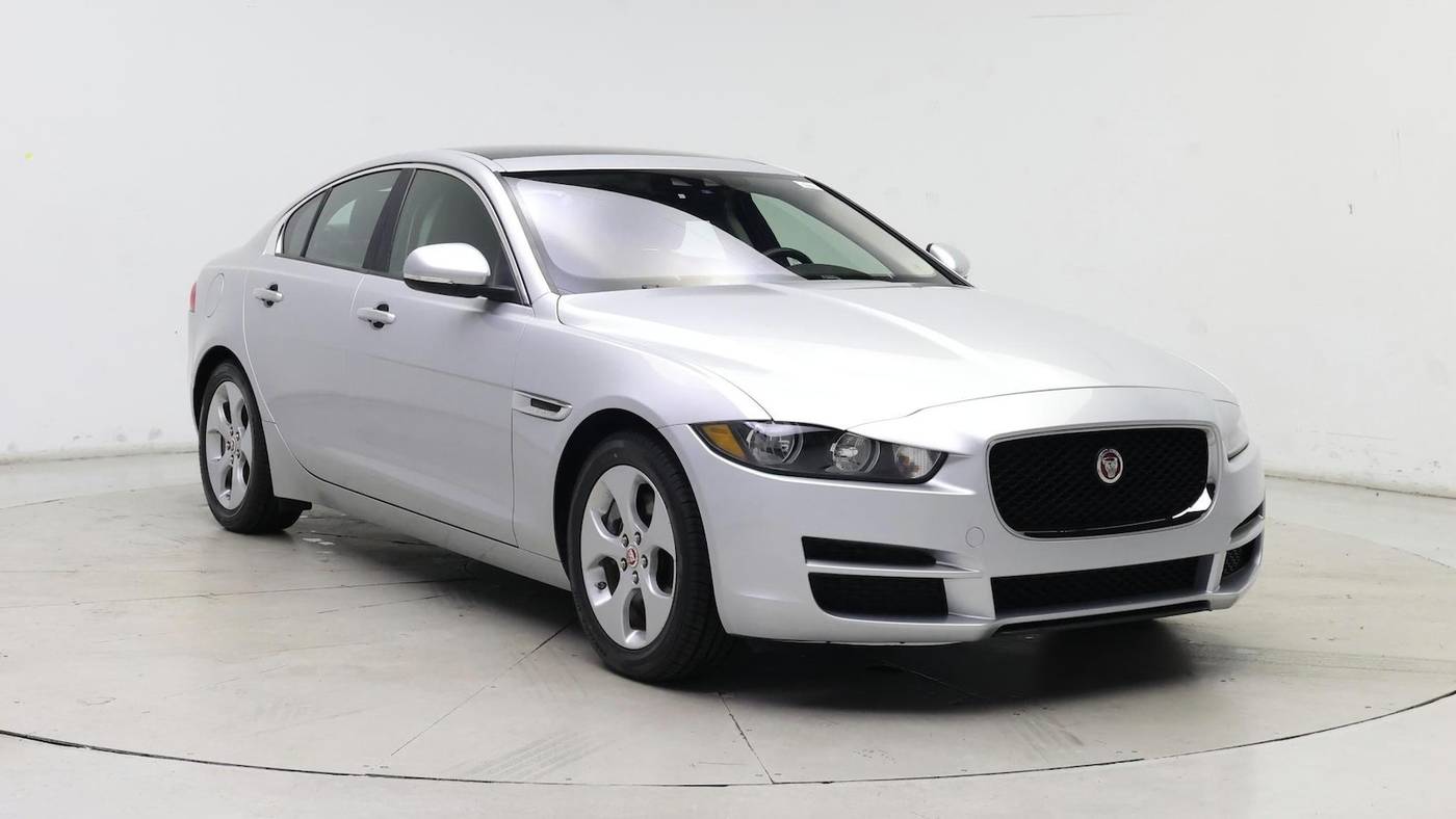 2017 Jaguar XE