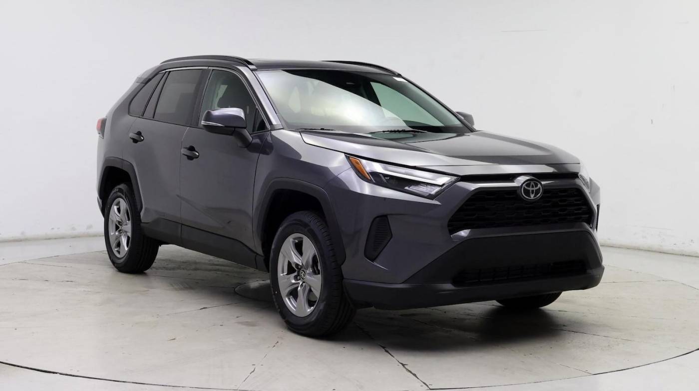 2022 Toyota RAV4 XLE — SUV — 41,657 mi — Orlando, FL