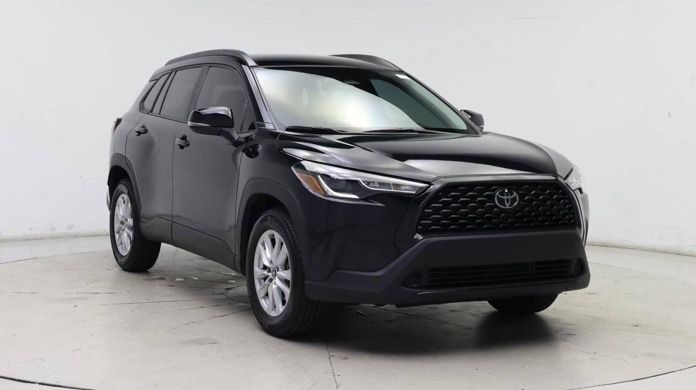 2023 Toyota Corolla Cross LE — SUV — 23,095 mi — Orlando, FL