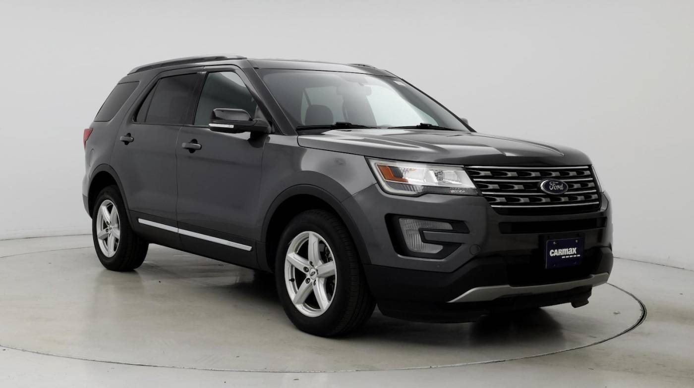2017 Ford Explorer XLT — SUV — 33,180 mi — Gilbert, AZ