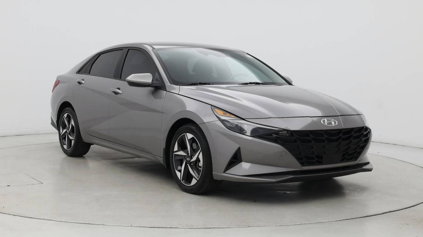 2023 Hyundai Elantra SEL — Sedan — 4,301 mi — Gilbert, AZ