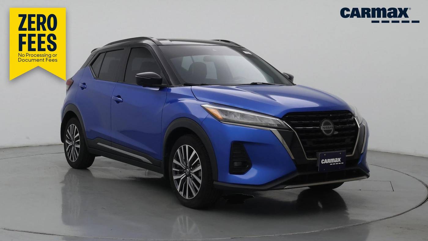 2021 Nissan Kicks SR