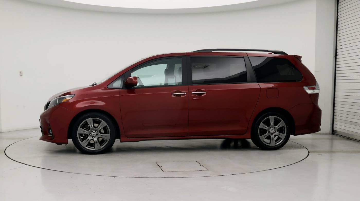 2020 Toyota Sienna SE — Minivan — 43,958 mi — Tolleson, AZ