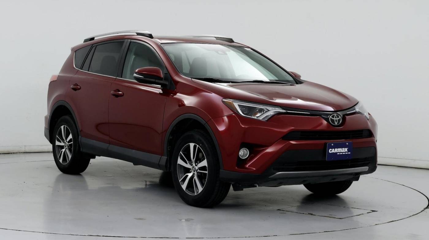 2018 Toyota RAV4 XLE — SUV — 65,326 mi — Plano, TX