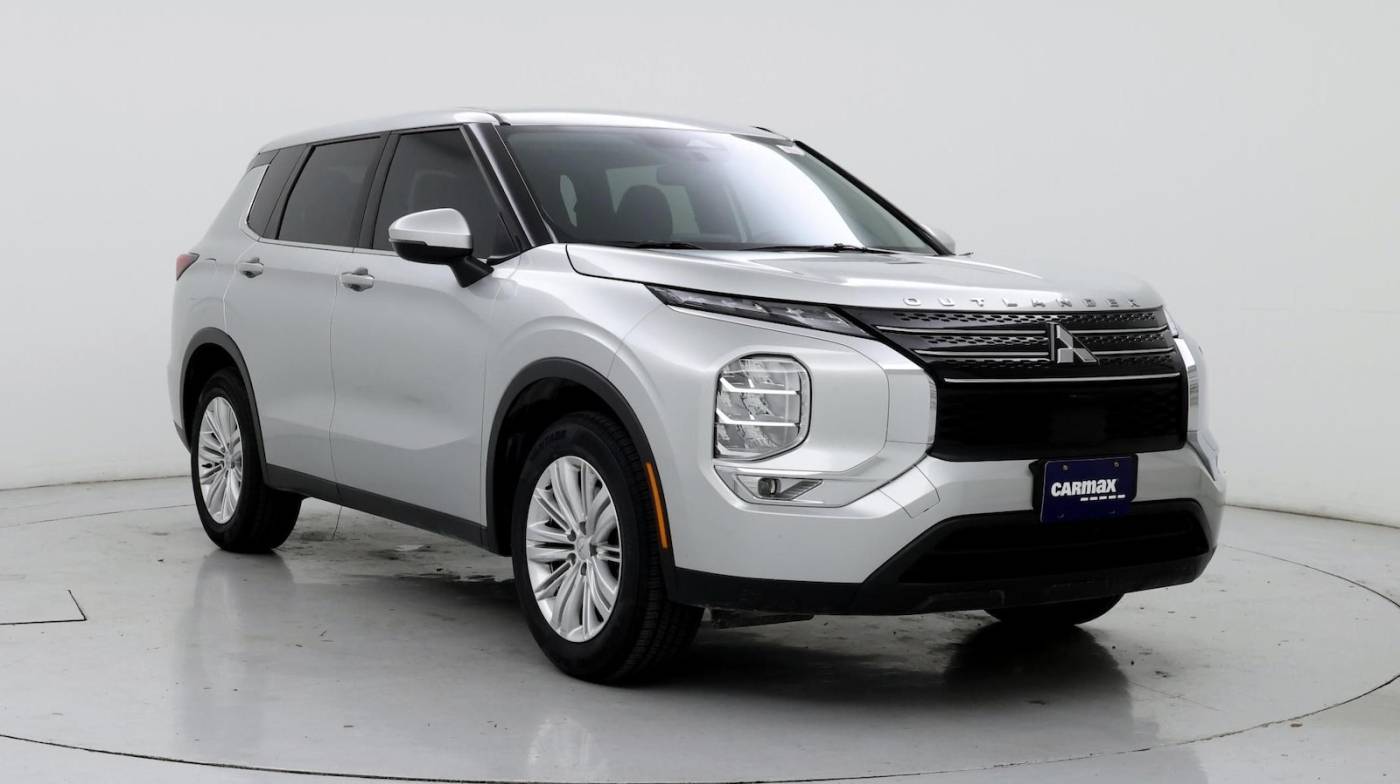 2022 Mitsubishi Outlander ES — SUV — 34,862 mi — Plano, TX