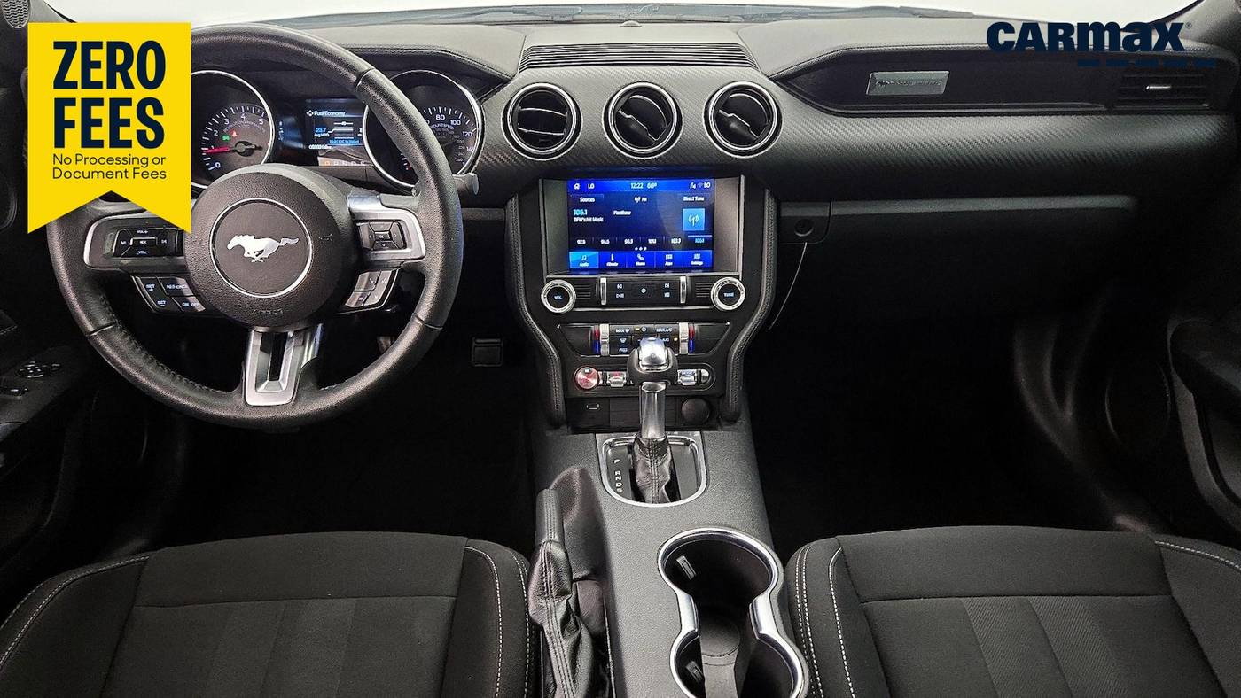 2022 Ford Mustang EcoBoost