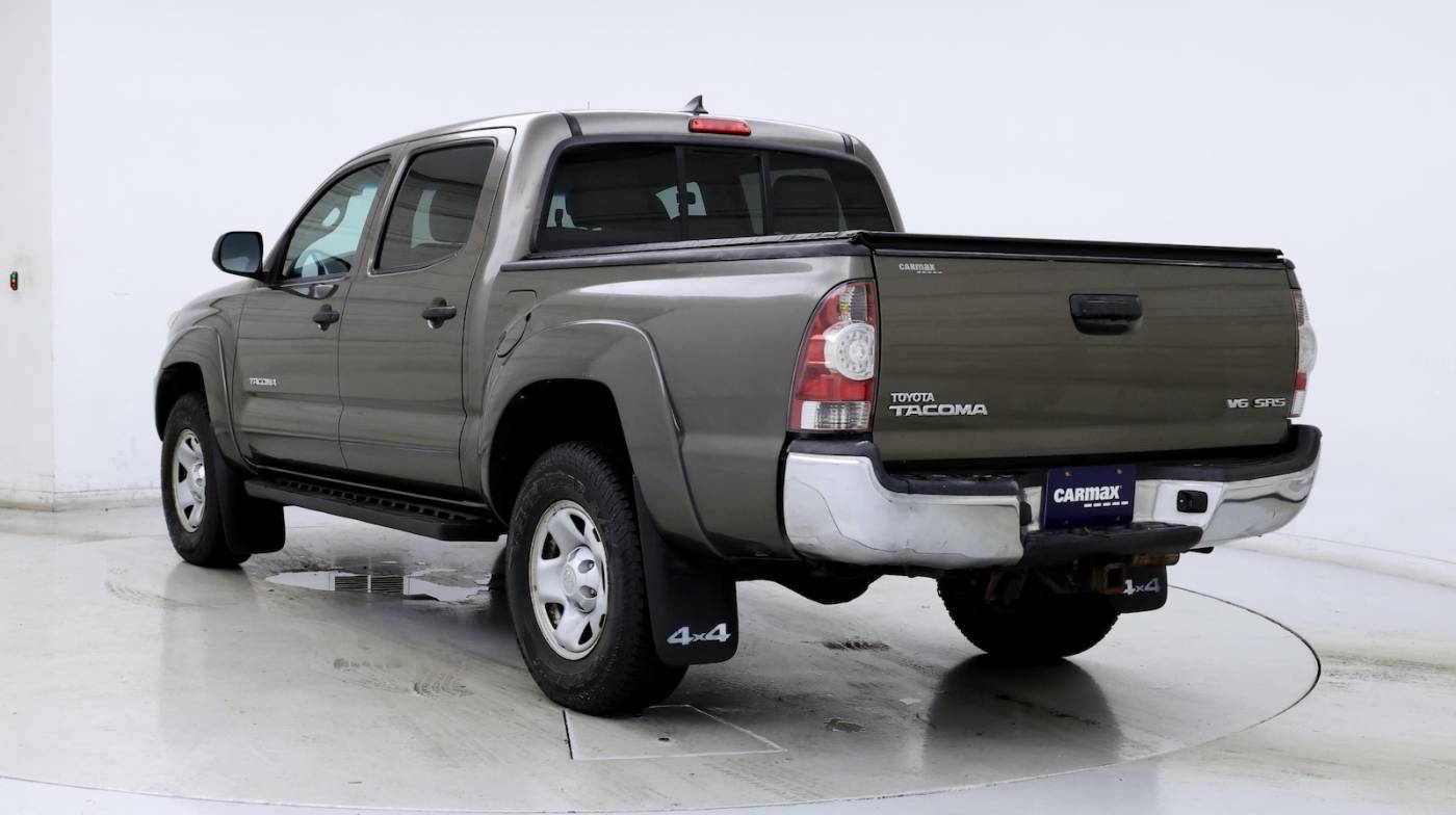 2015 Toyota Tacoma Base — Pickup Truck — 77,969 mi — Woodbridge, VA