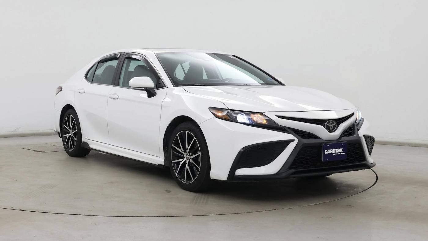2023 Toyota Camry SE — Sedan — 65,089 mi — Woodbridge, VA