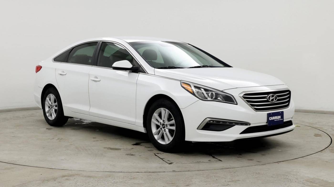 2015 Hyundai Sonata SE — Sedan — 63,754 mi — Woodbridge, VA