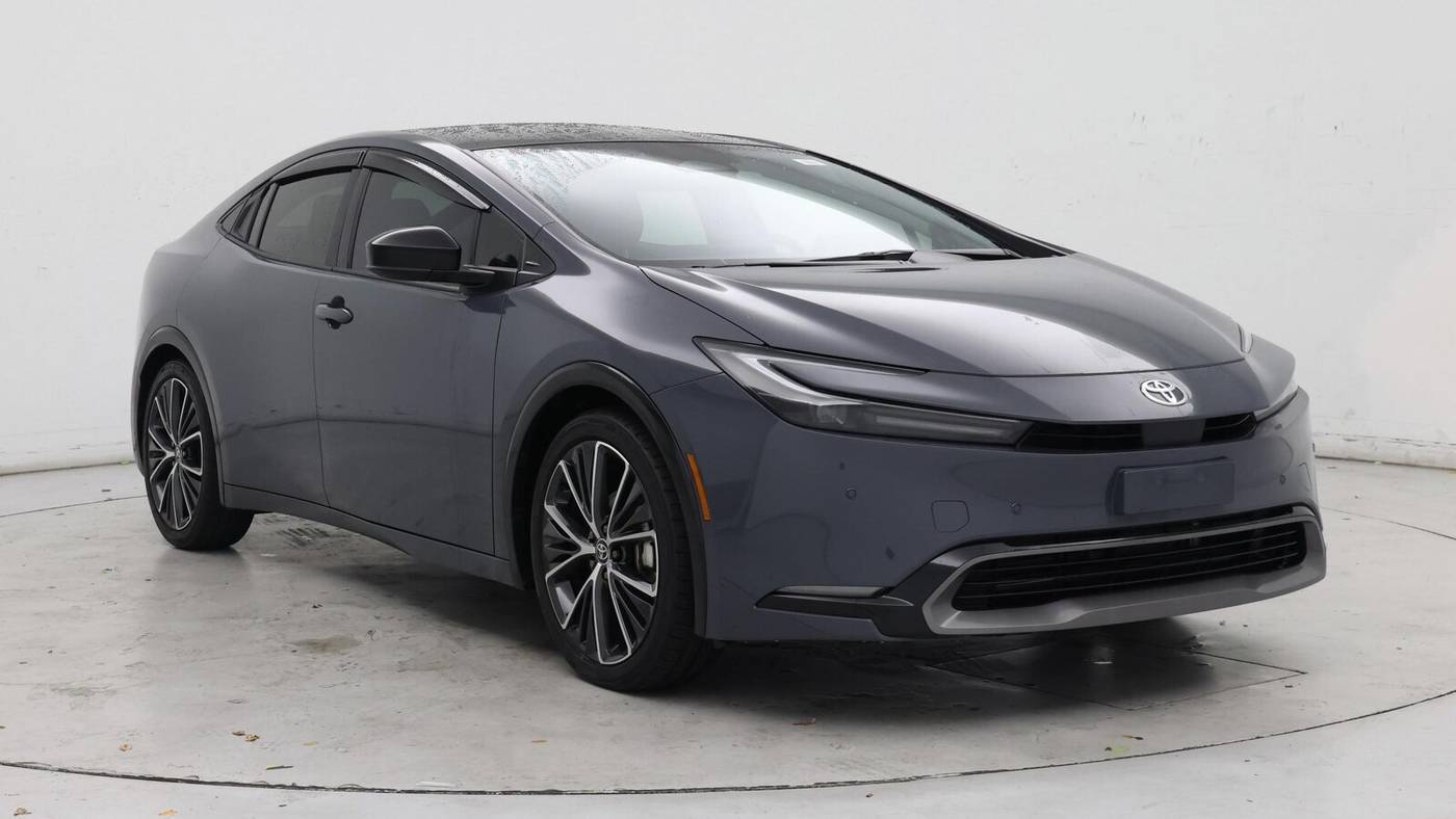 2025 Toyota Prius Limited — Hatchback — 2,858 mi — Inglewood, CA