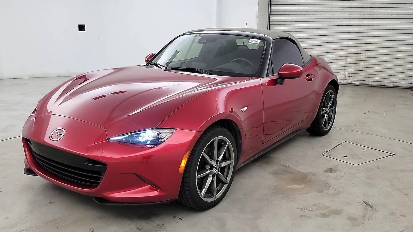 2020 Mazda MX-5 Miata