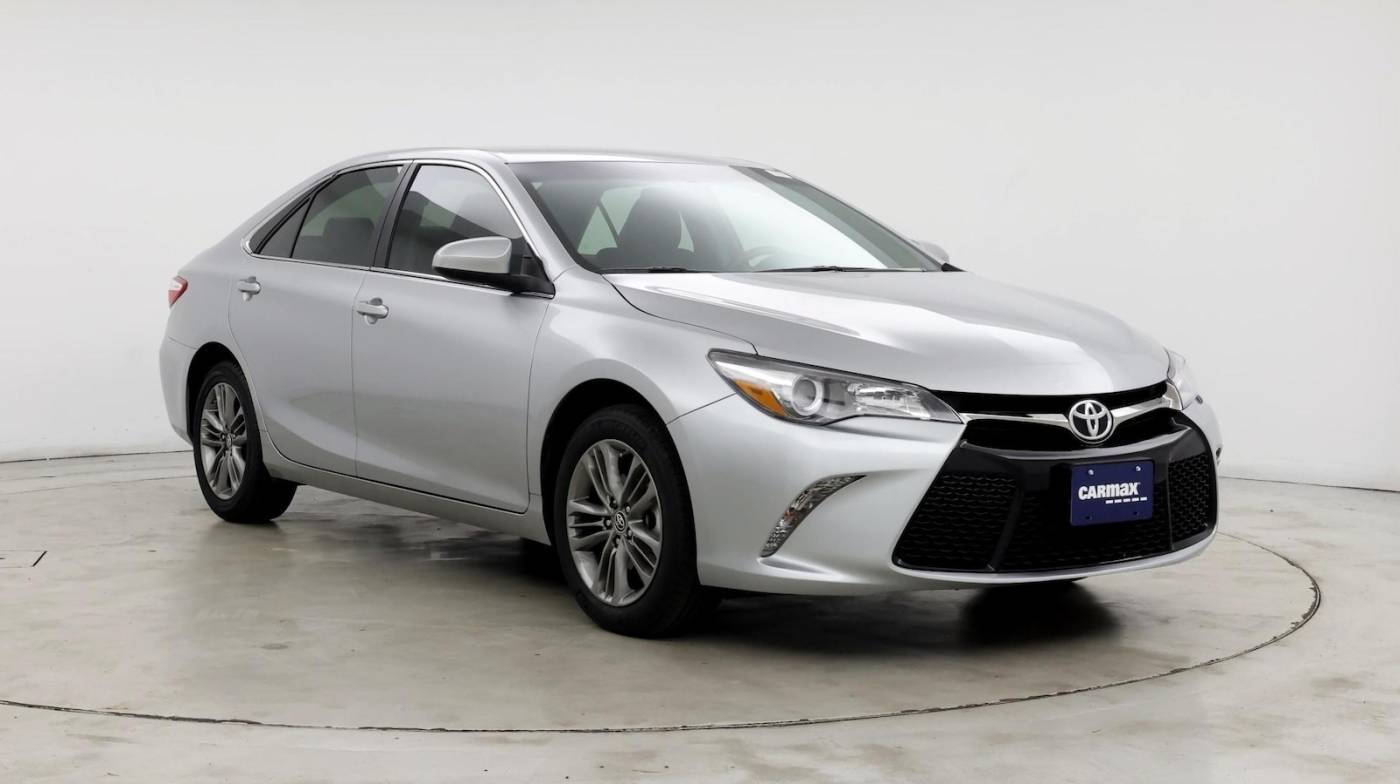 2017 Toyota Camry SE — Sedan — 14,710 mi — Raleigh, NC