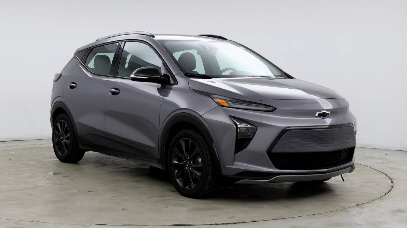 2023 Chevrolet Bolt EUV LT — SUV — 8,889 mi — Raleigh, NC
