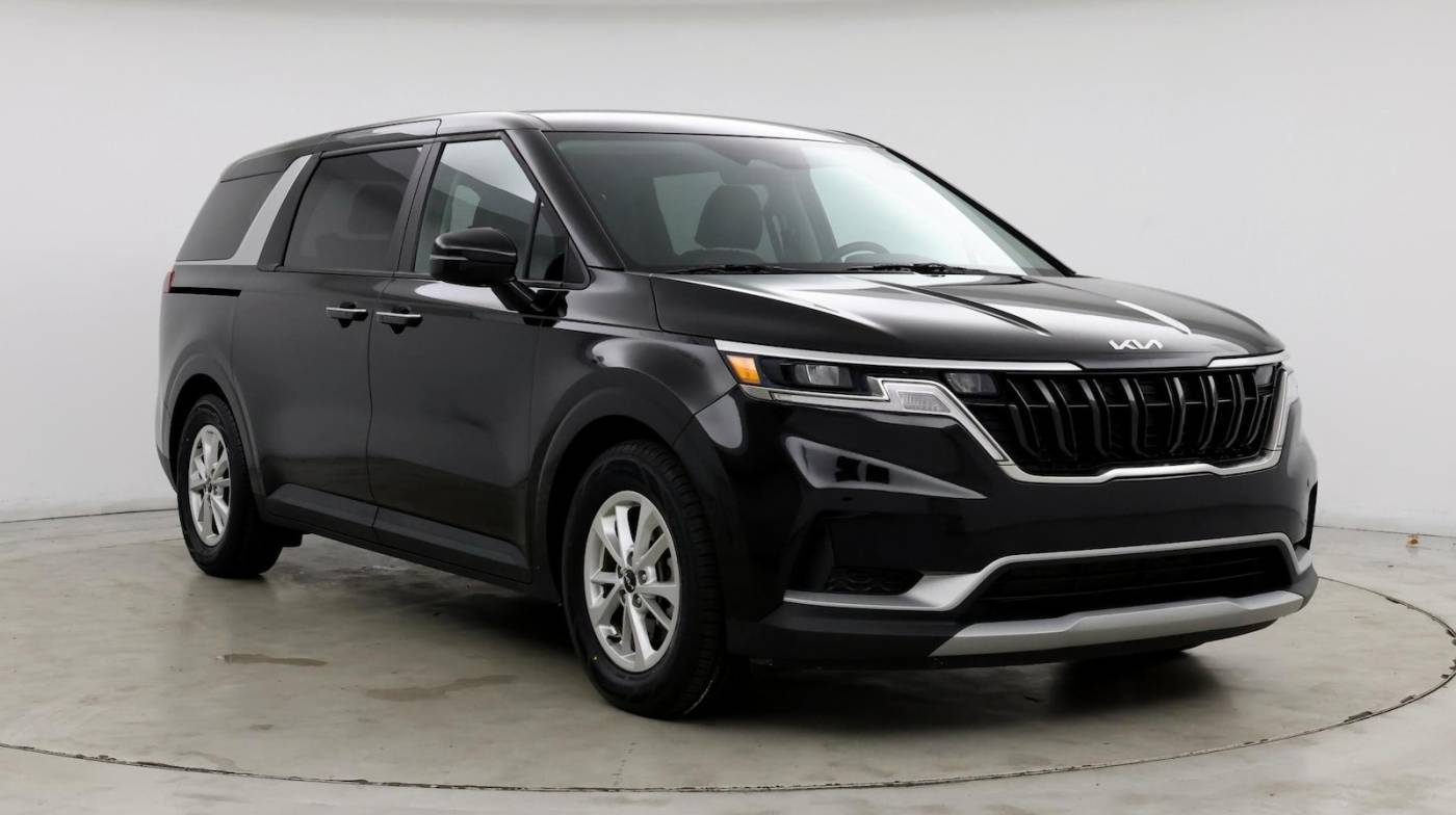 2023 Kia Carnival LXS — Minivan — 37,691 mi — Raleigh, NC