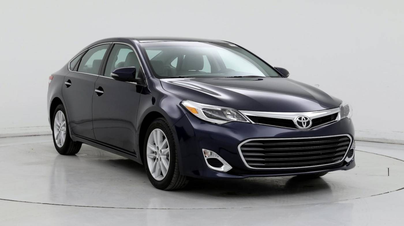 2015 Toyota Avalon XLE — Sedan — 14,269 mi — Raleigh, NC